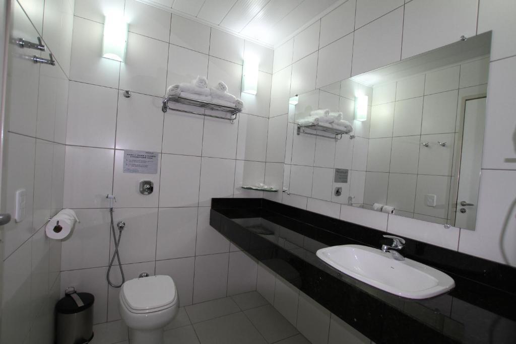 Hotel Confiance Prime Batel Curitiba Chambre photo
